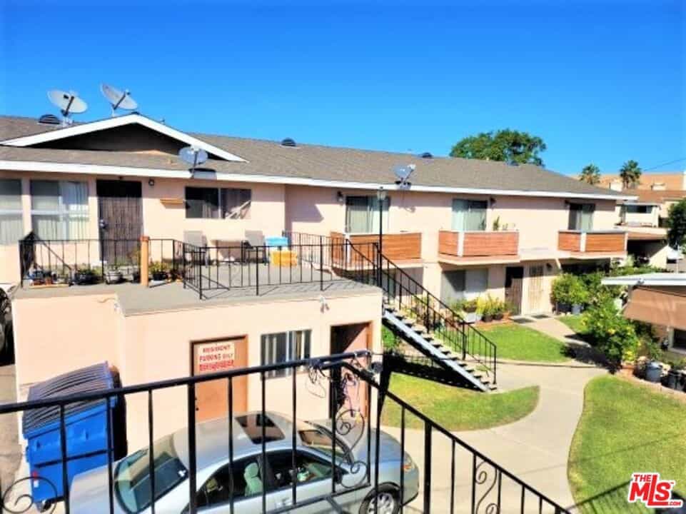Condominium in Garden Grove, California 11142232