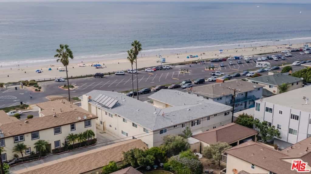 Condominium dans Redondo Beach, California 11142272