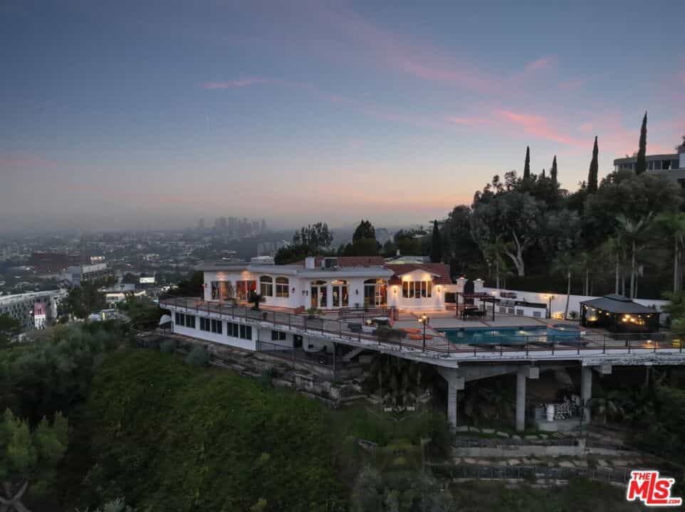 Rumah di Los Angeles, California 11142612