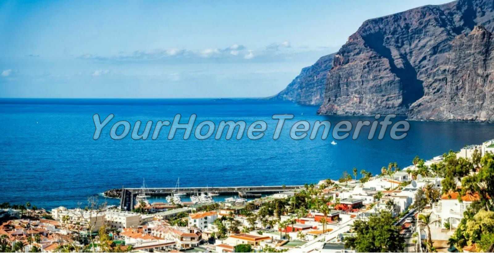 Condominium in Puerto de Santiago, Canarische eilanden 11142809