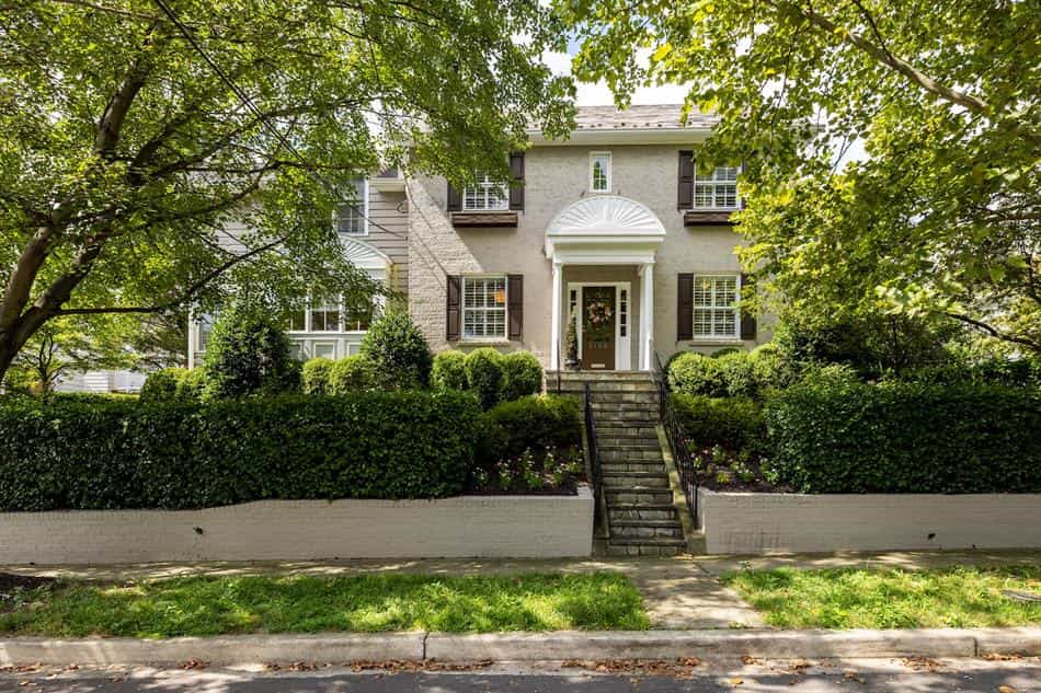 House in Chevy Chase Manor, Maryland 11143363