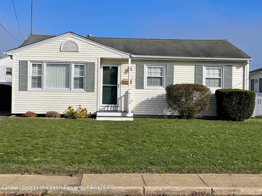 House in Point Pleasant Beach, New Jersey 11143672