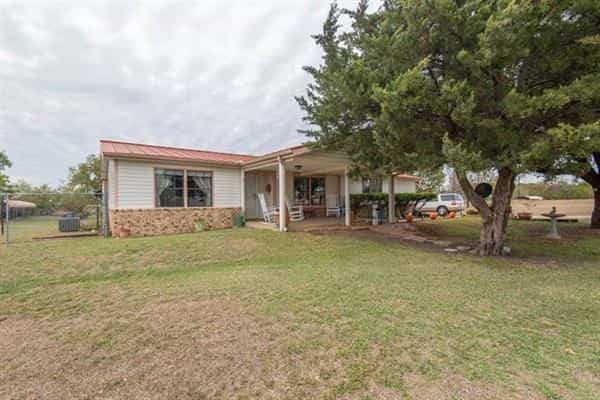 House in Green Valley, Texas 11143896