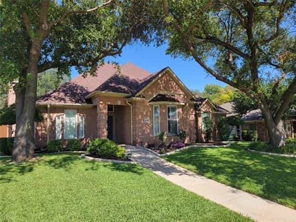 House in Plano, Texas 11143933