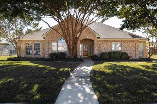 House in Plano, Texas 11143940