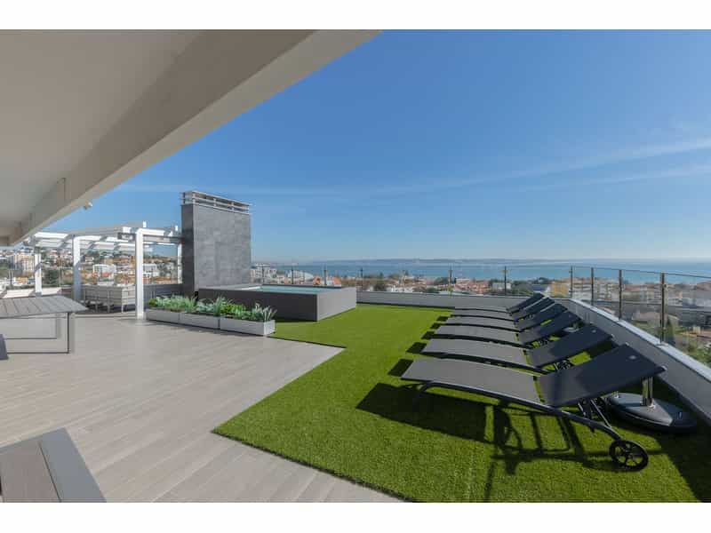 Condominium in Oeiras, Lissabon 11144960