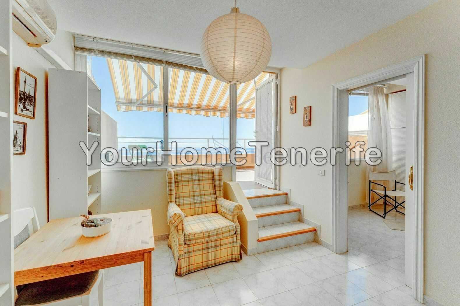 Condominium in Santiago del Teide, Canarische eilanden 11145057