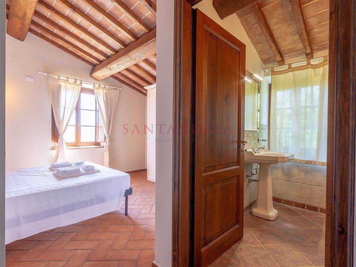 σπίτι σε Bucine, Toscana 11145151