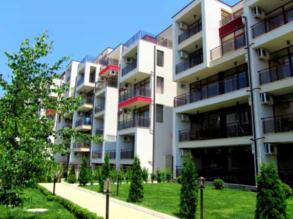 Condominium in Sveti Vlas, Burgas 11145279