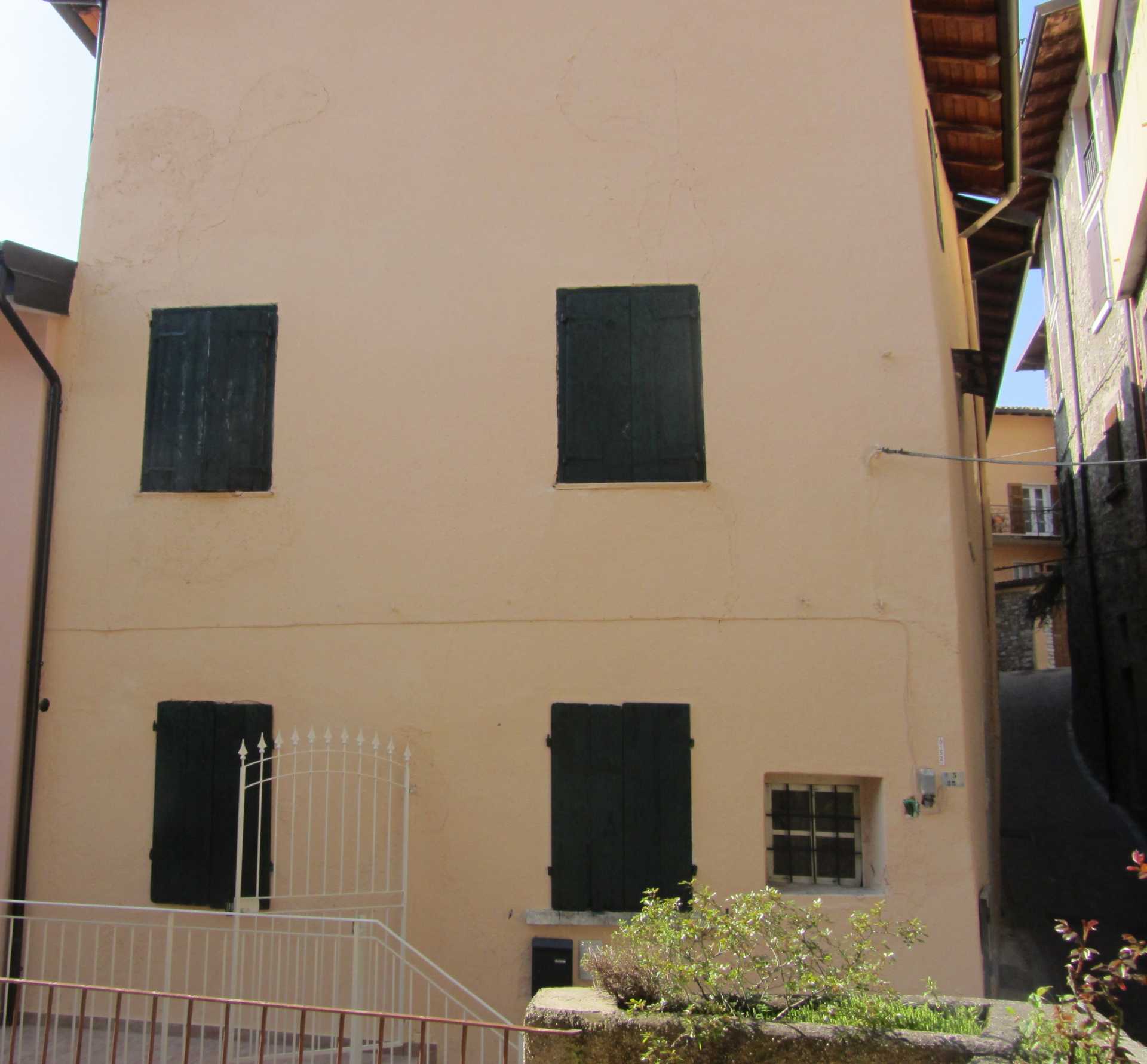 Casa nel Campione del Garda, Lombardy 11145641