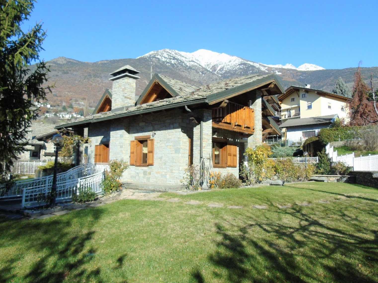 Rumah di , Aosta 11145648