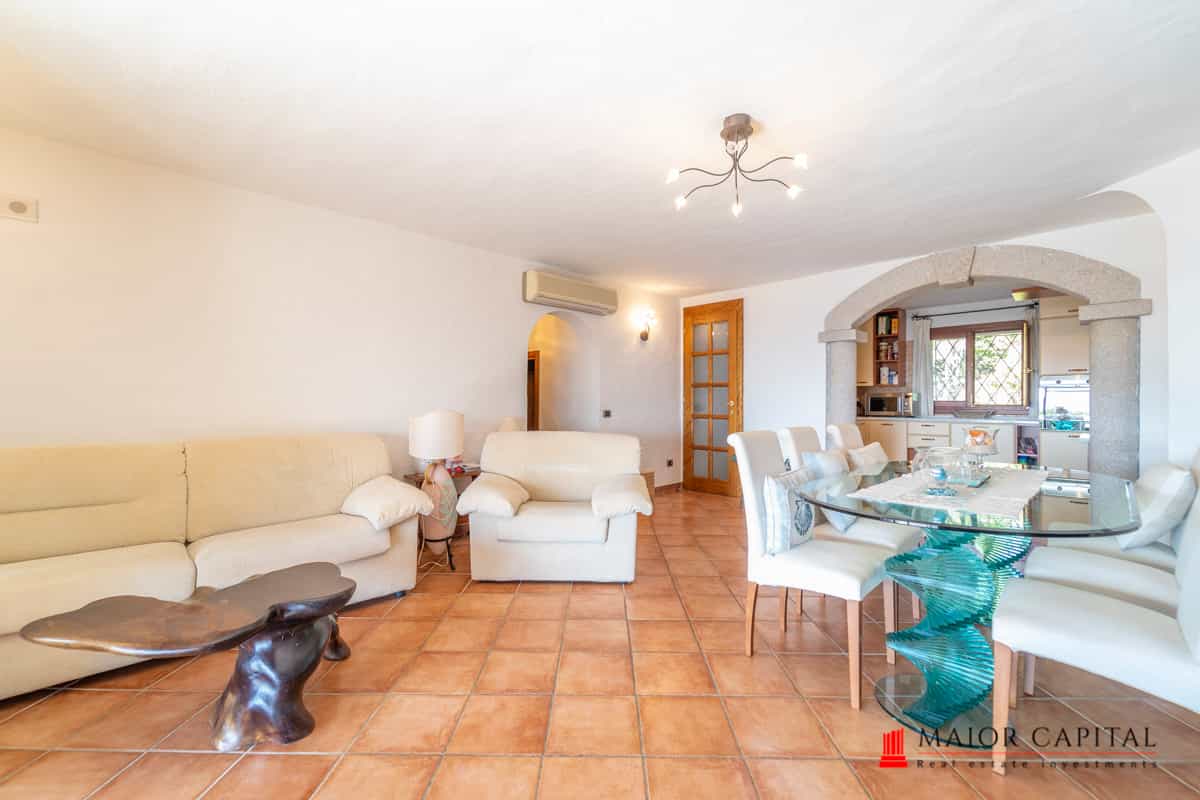 Huis in Arzachena, Sardinia 11145671