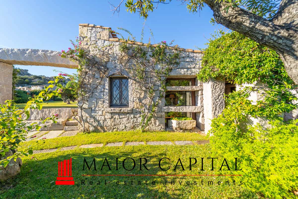 House in Arzachena, Sardinia 11145691