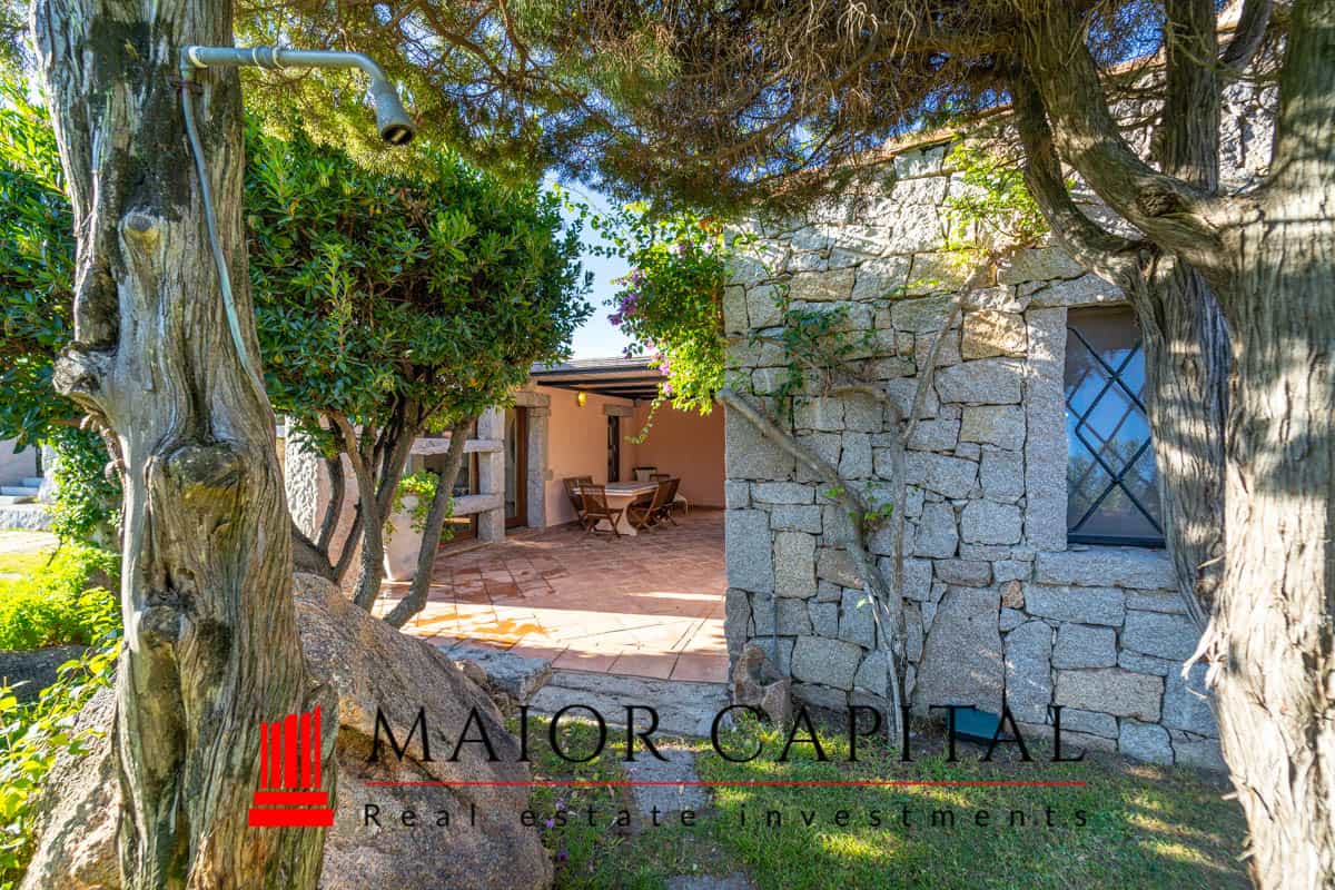 House in Arzachena, Sardinia 11145691