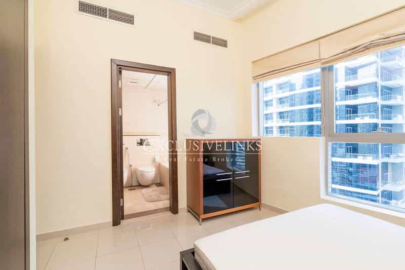 Condominium in Dubai, Dubayy 11145694