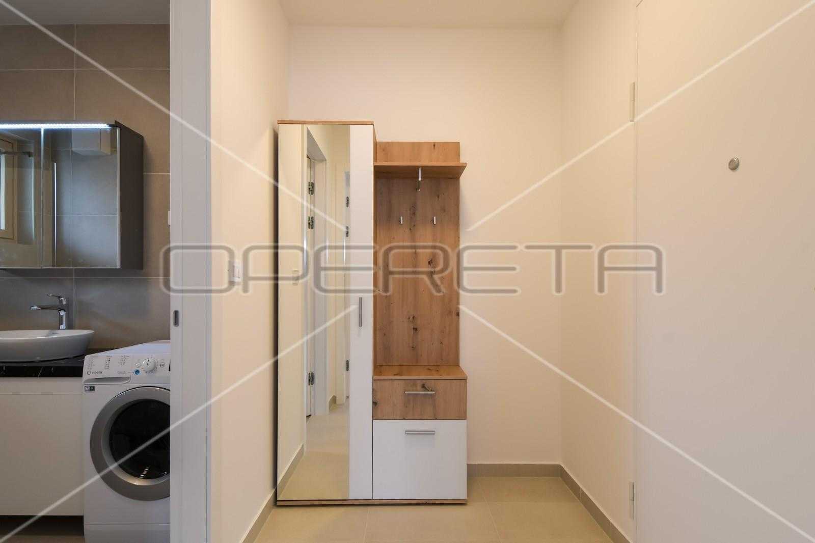 Condominium in Bijenik, Zagreb, Grad 11145814