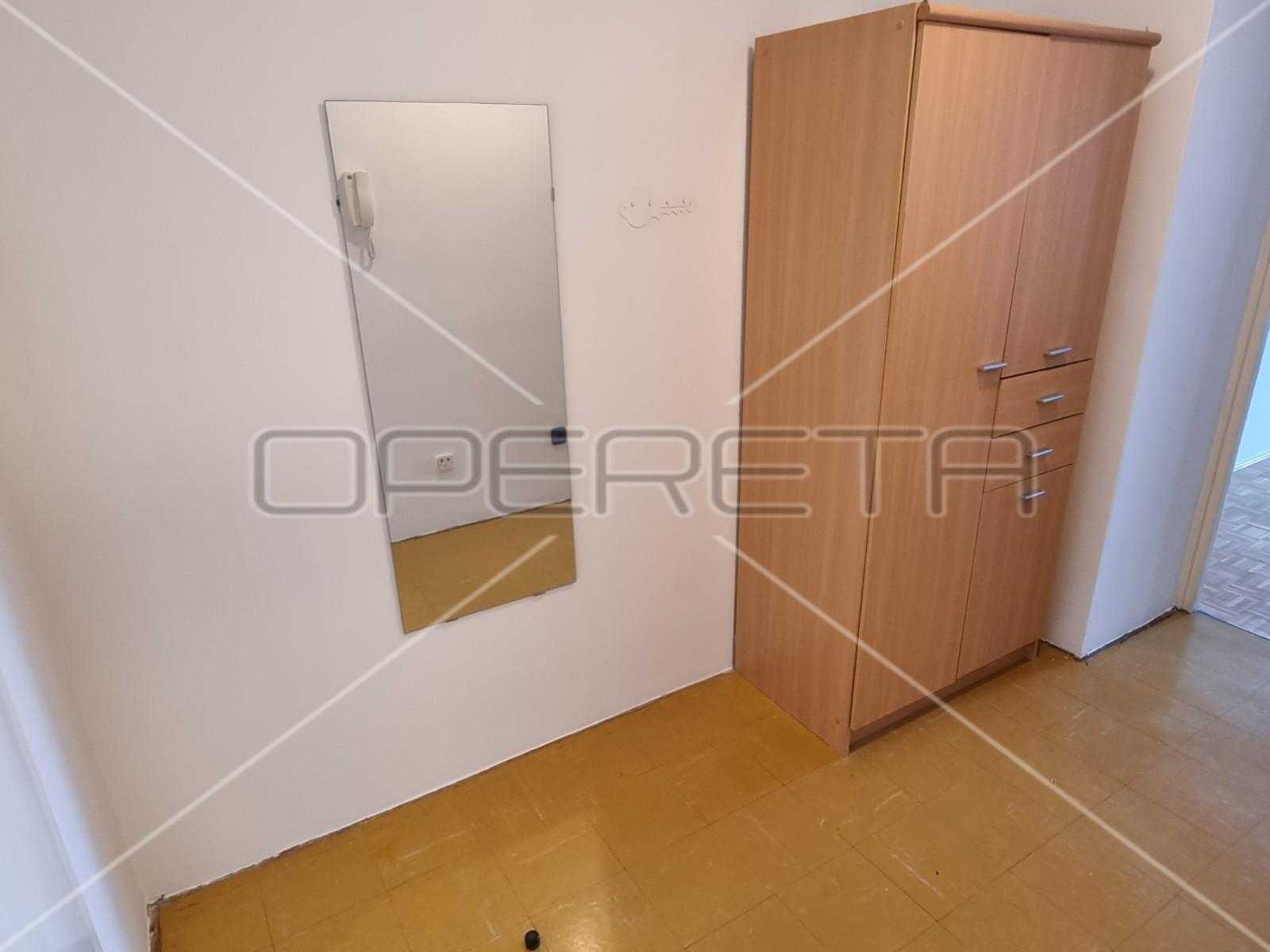 Condominium in Zagreb,  11145821