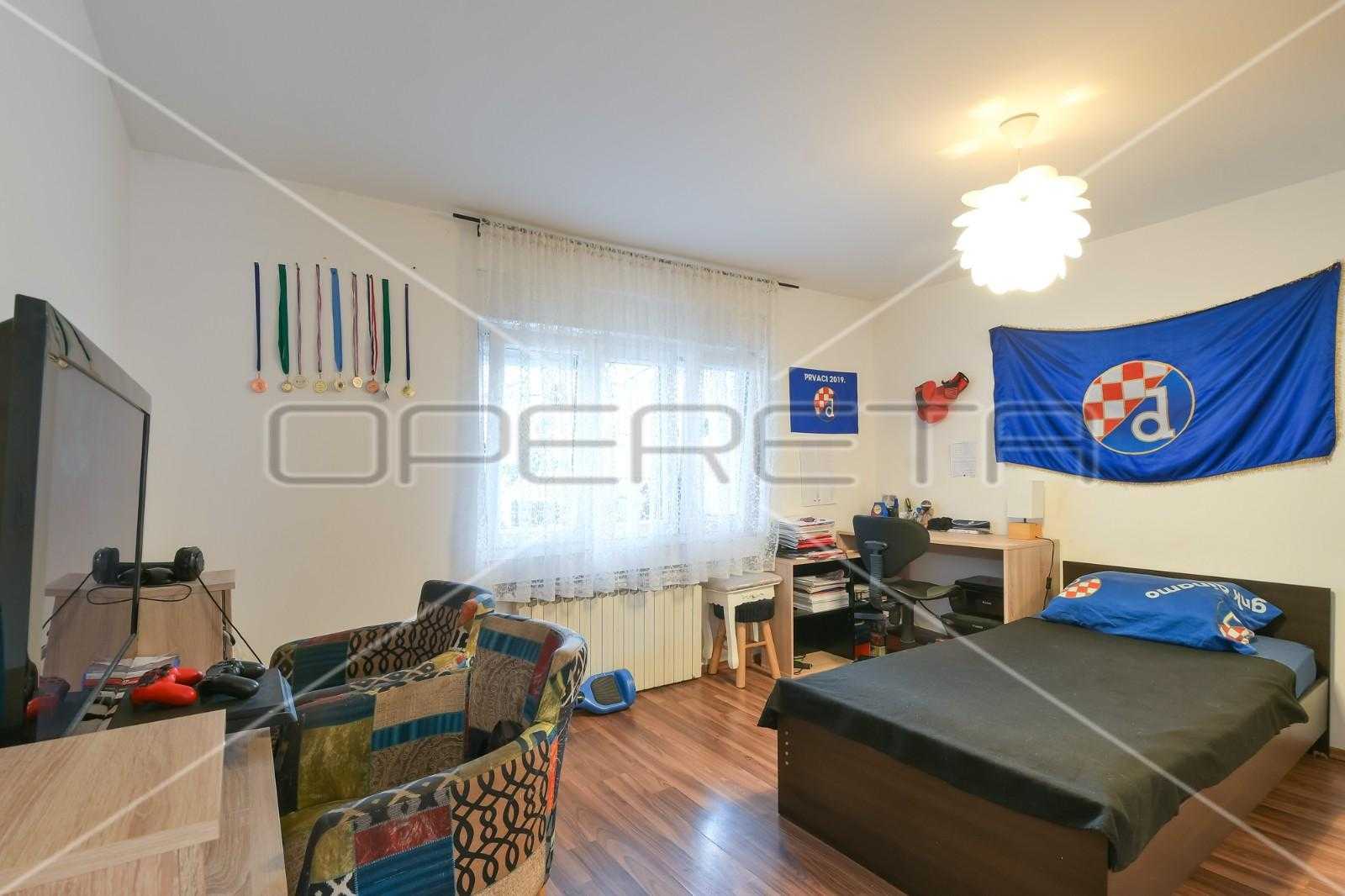 Condominium in Zagreb,  11145855