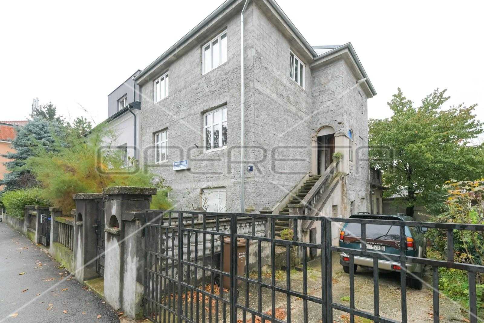 Dom w Donji Bukovec, Zagrzeb, Grad 11145884