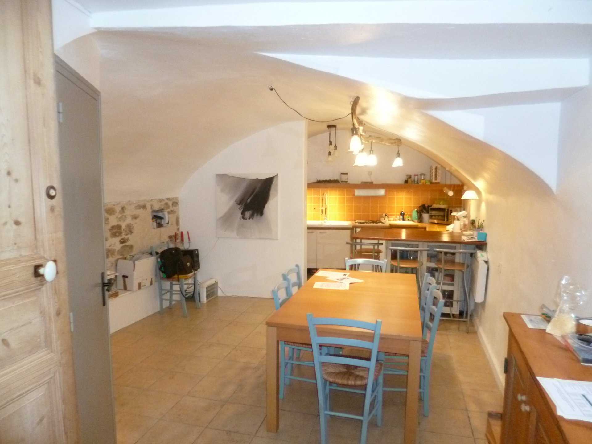 Huis in Ollioules, Provence-Alpes-Cote d'Azur 11146007