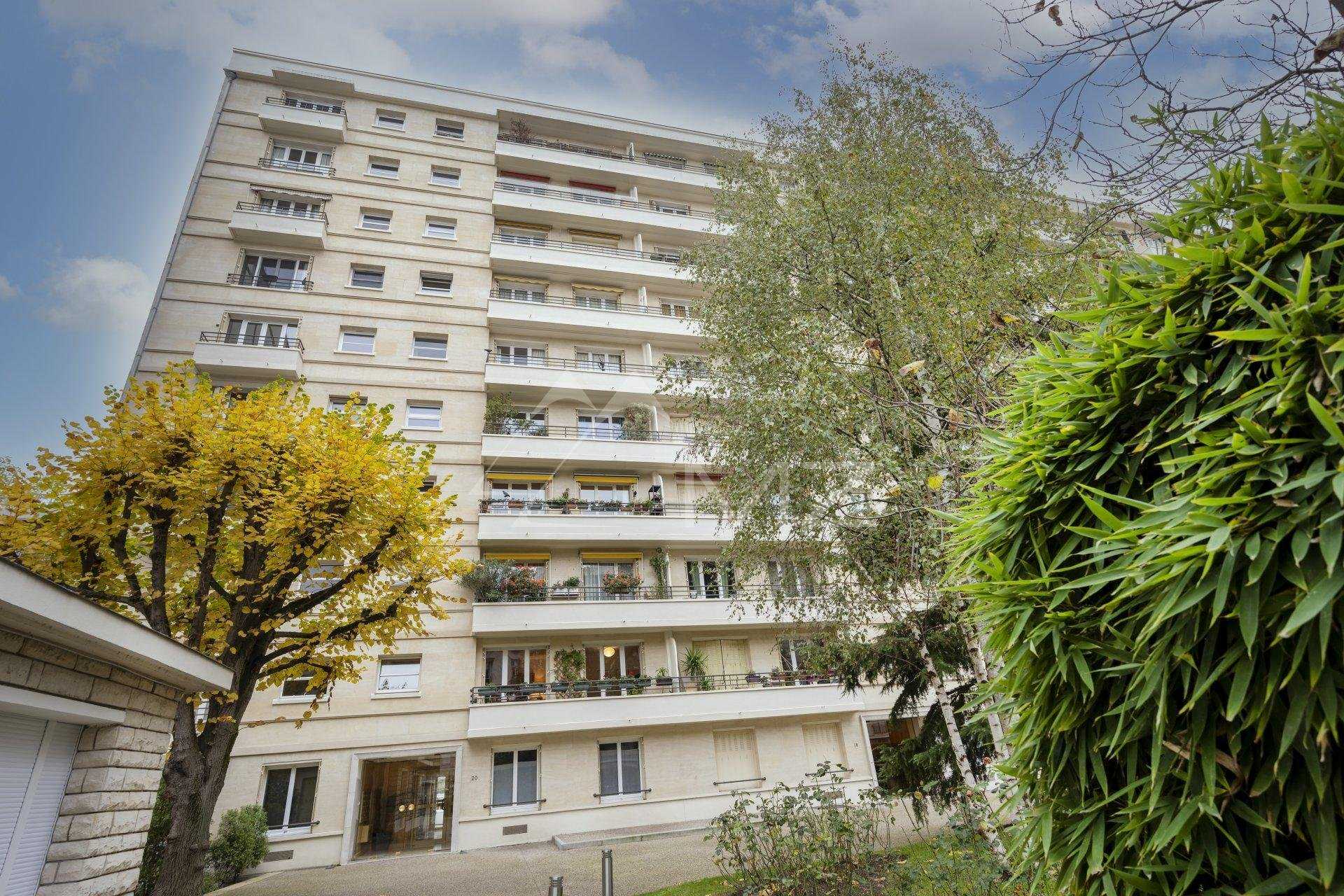 Condominio en Boulogne-Billancourt, Hauts-de-Seine 11146069