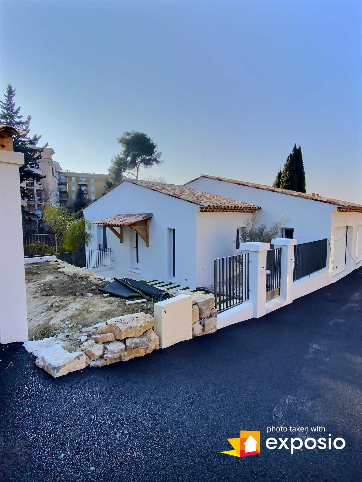 House in Le Suquet, Provence-Alpes-Cote d'Azur 11146073
