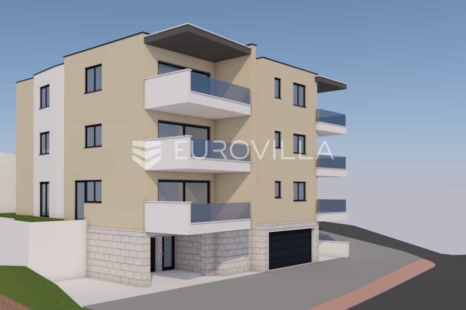 Eigentumswohnung im Makarska, Splitsko-Dalmatinska Zupanija 11146171