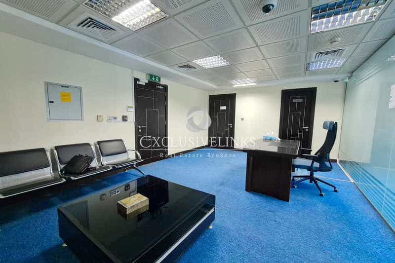 Kontor i Dubai, Dubai 11146352