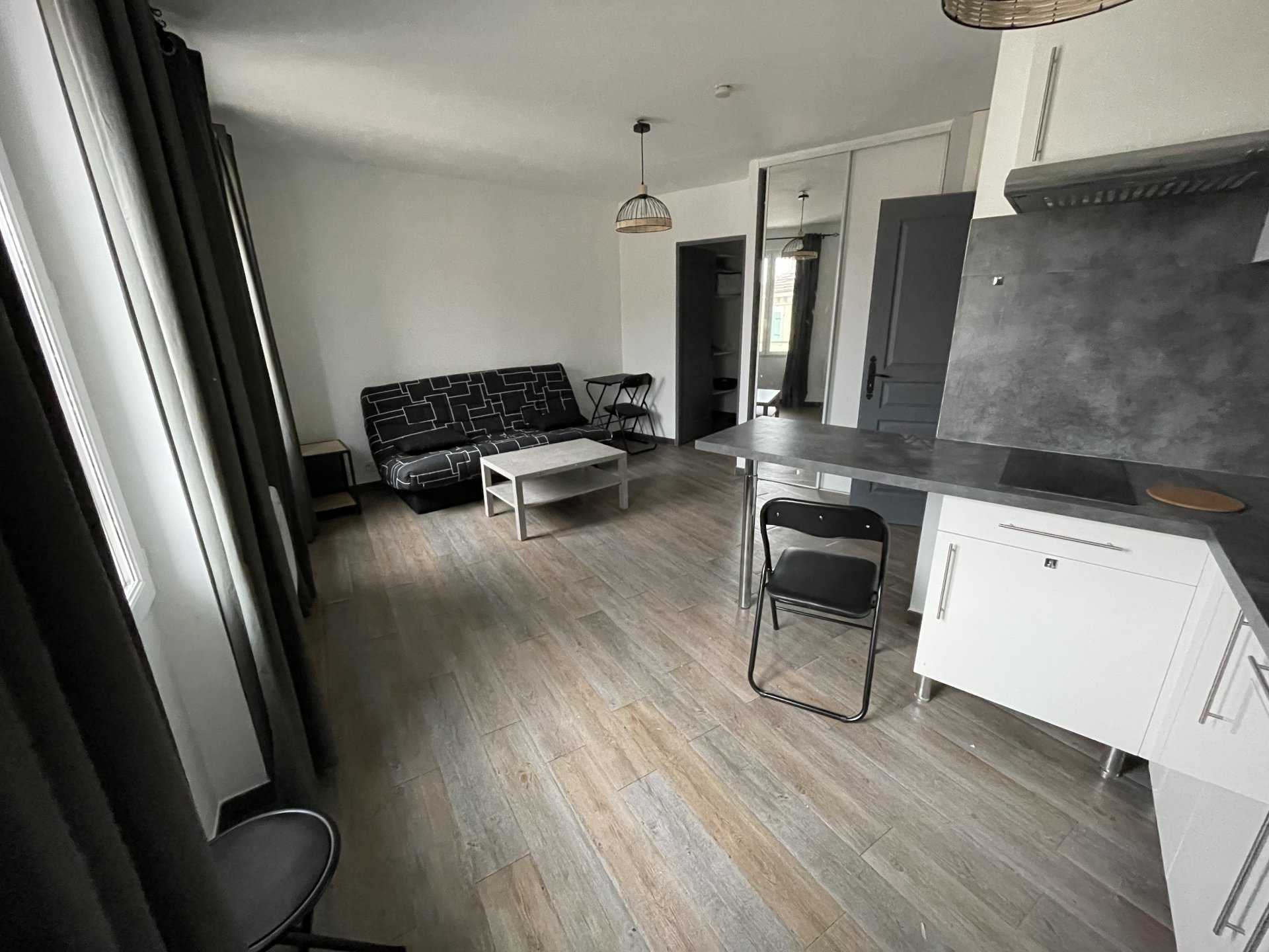 公寓 在 蒙特利马尔, 奥弗涅-罗纳-阿尔卑斯大区 11146507