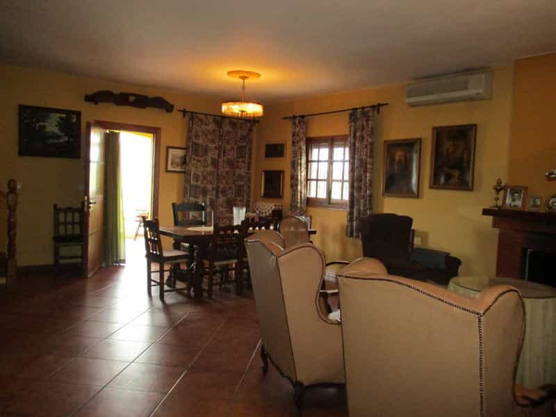 Huis in Casarabonela, Andalucía 11146758