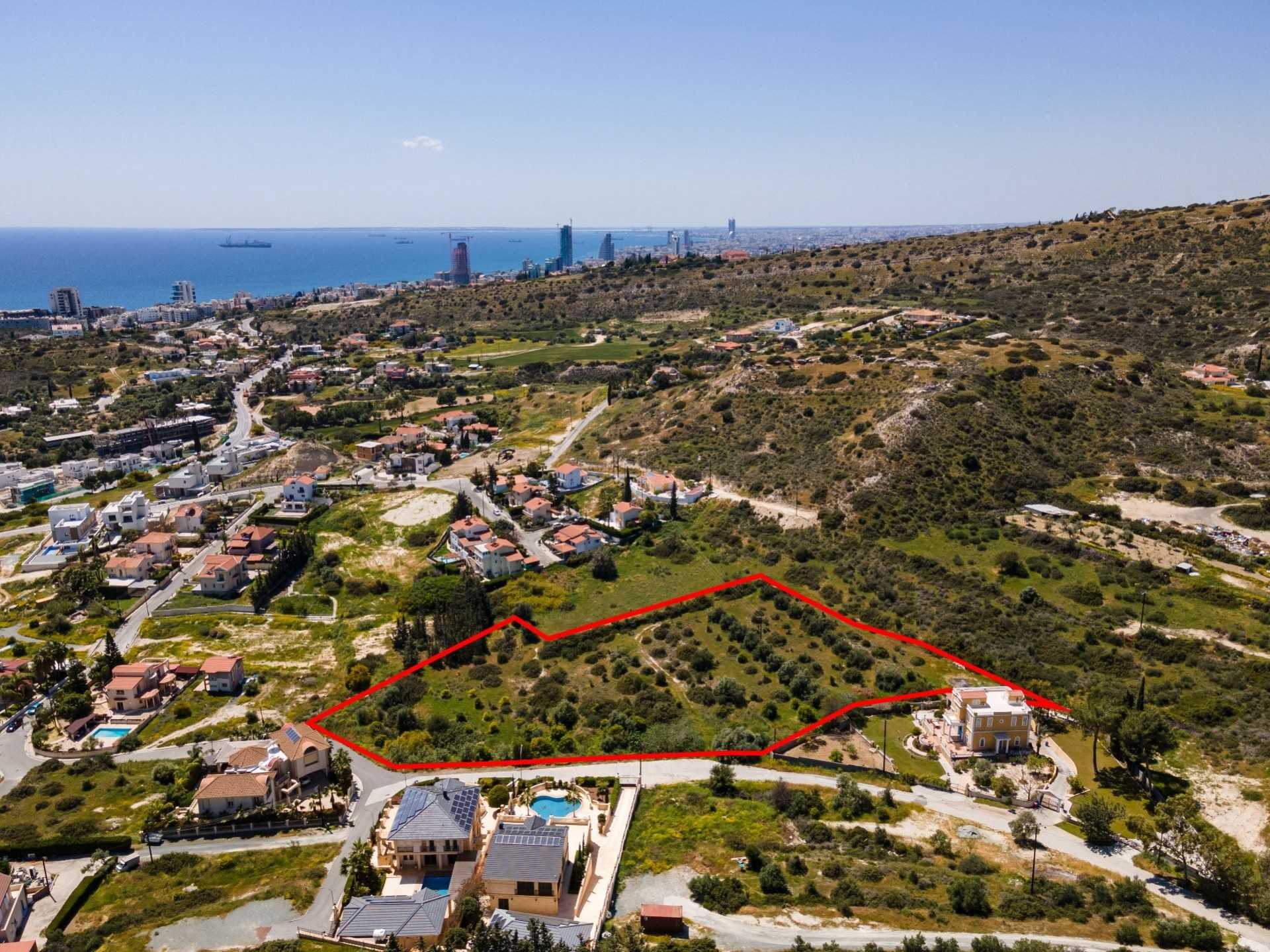 Tanah dalam Agios Tychon, Larnaka 11147508