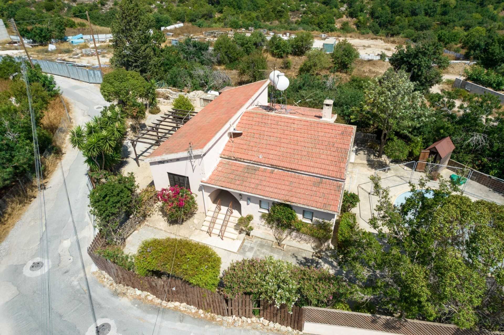 Rumah di Anavargos, Pafos 11147653