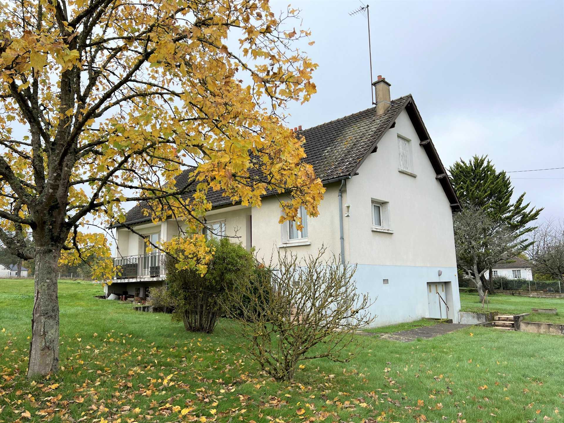 Dom w Saint-Georges-sur-Baulche, Yonne 11147922