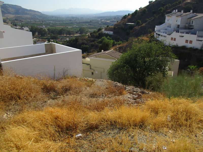 Land in Pizarra, Andalusia 11150155