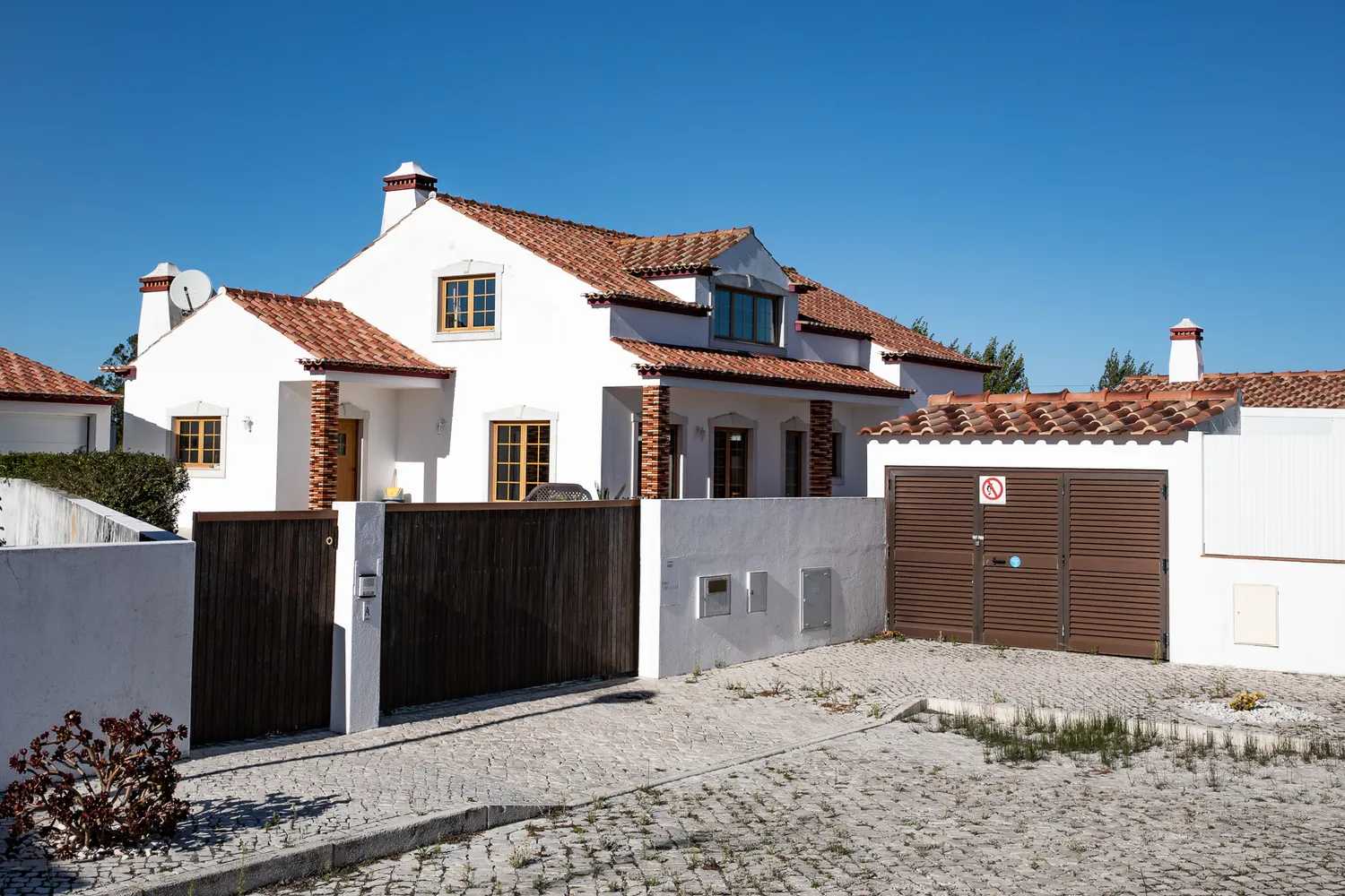 Molteplici case nel Reguengo Grande, Lisboa 11150269
