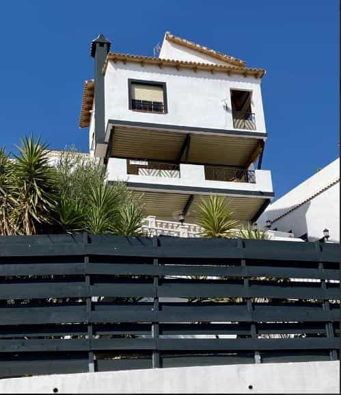 жилой дом в Реллеу, Валенсия 11150271