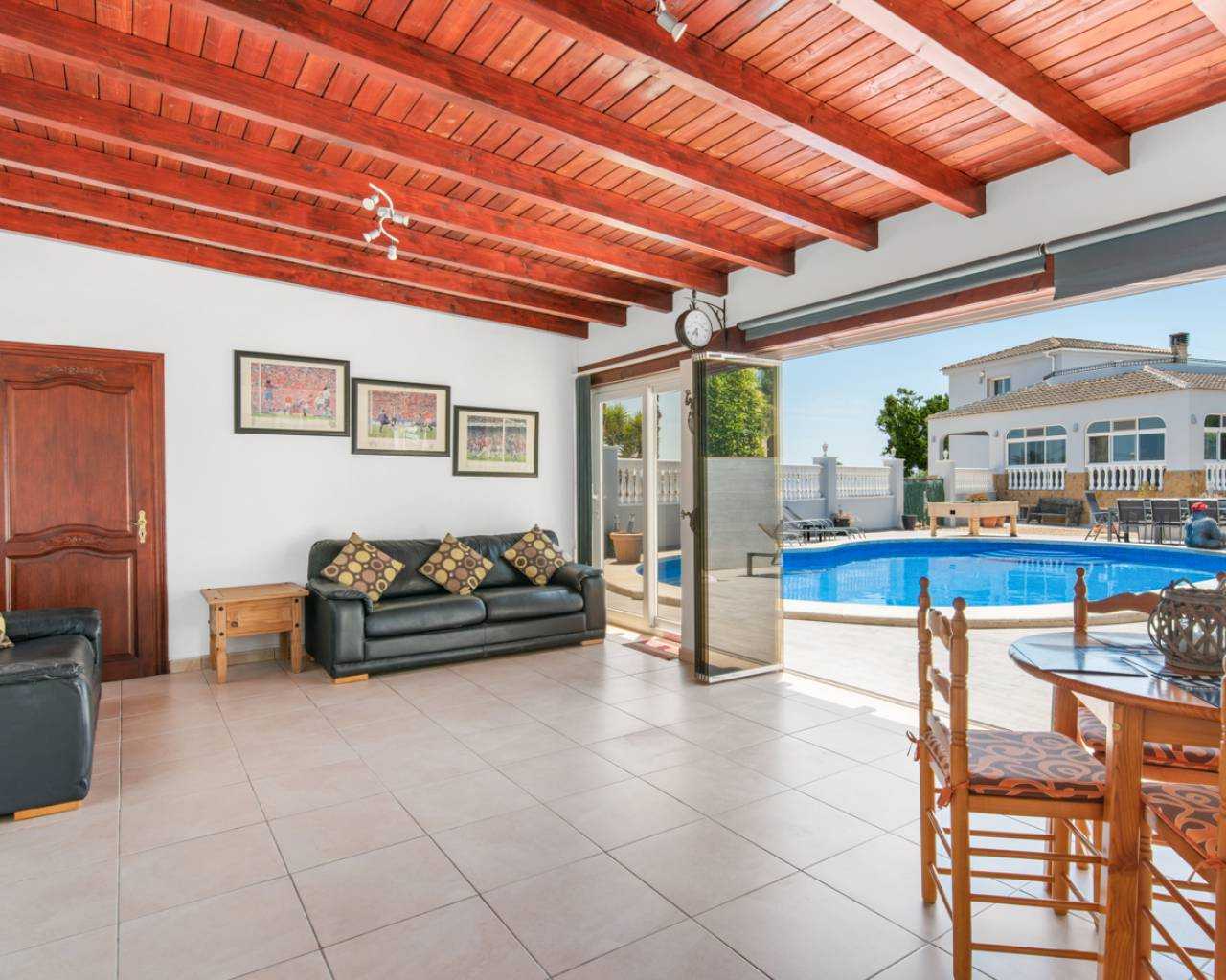 بيت في Crevillente, Comunidad Valenciana 11152116