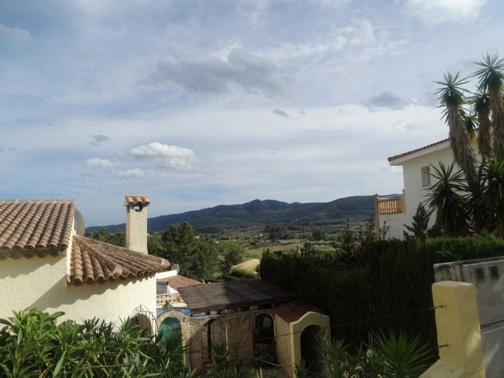 土地 在 Alcalalí, Comunidad Valenciana 11152509