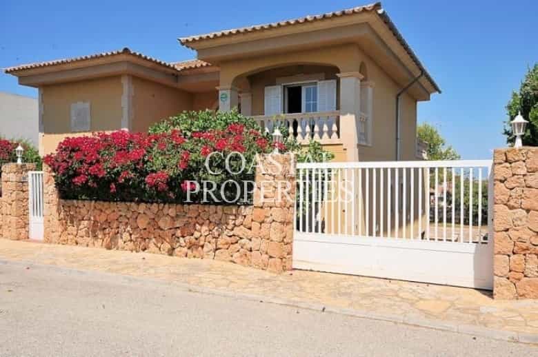 House in El Arenal, Balearic Islands 11152950