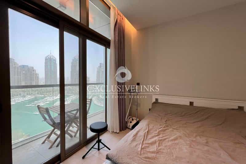 Condominium in Dubai, Dubayy 11153650