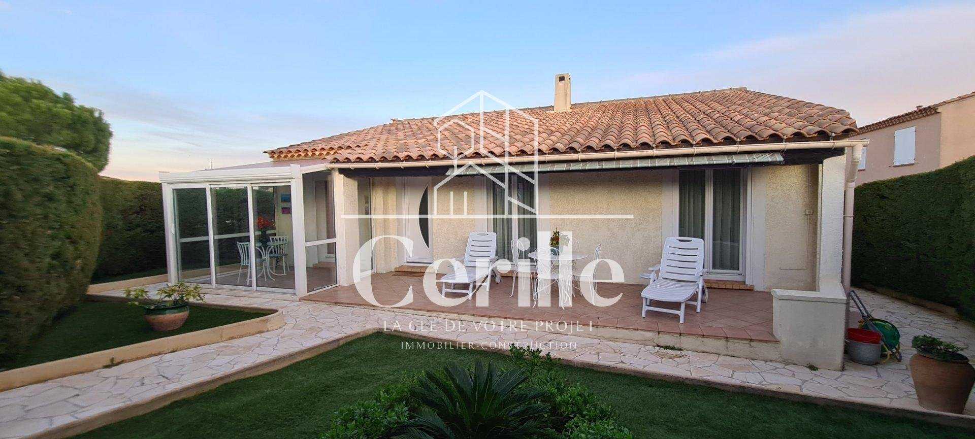 House in Sausset-les-Pins, Provence-Alpes-Cote d'Azur 11153808