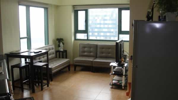 Condominium in Pitogo, Makati 11154043