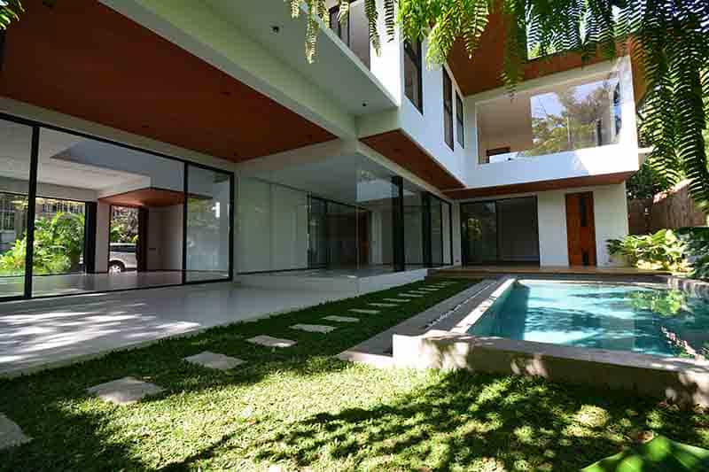 House in Almanza Uno, Cavite 11155493