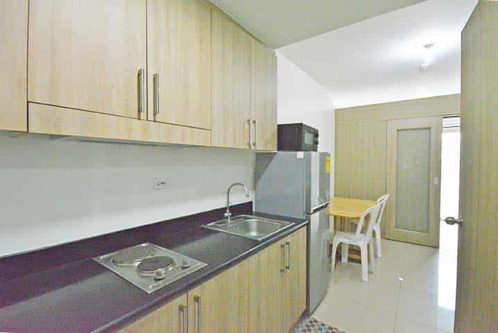 Condominium in San Rafael, Pasay 11155607