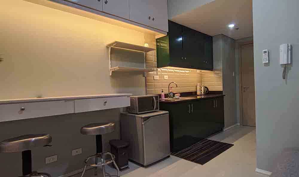 Condominium in Quezon City, Metro Manila 11155768