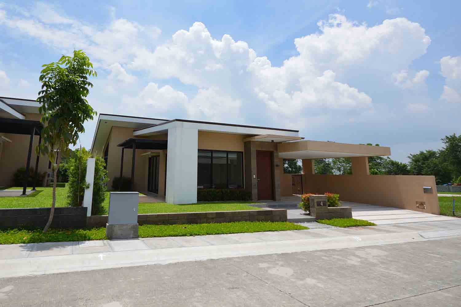 Hus i Mabalacat, Central Luzon 11155892
