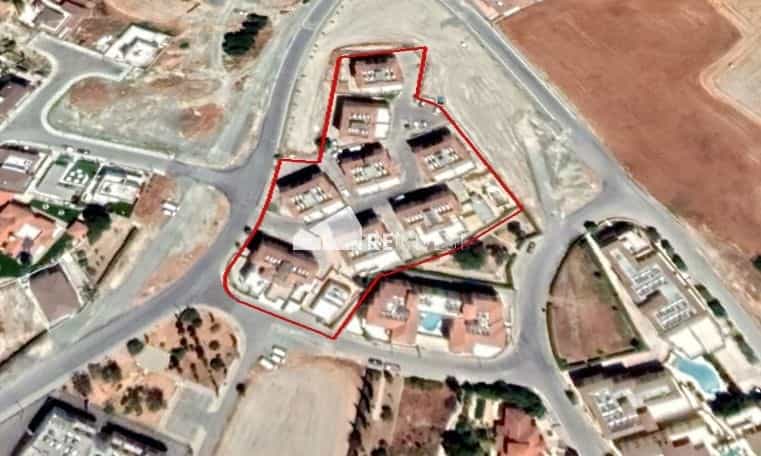 Condominium dans Kiti, Larnaka 11157234