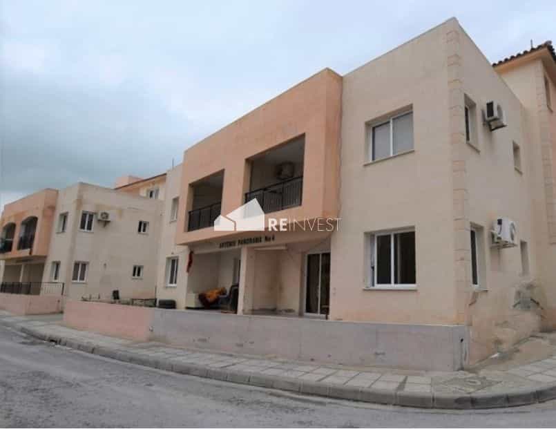 Condominium in Kiti, Larnaka 11157234