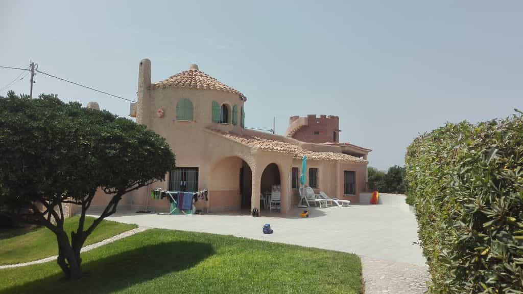 بيت في Daimús, Comunidad Valenciana 11157704