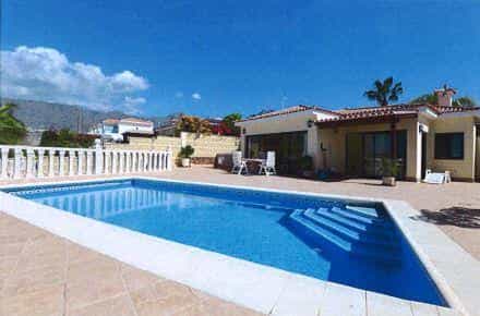 房子 在 Costa Adeje, Canarias 11158203